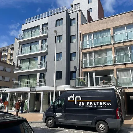 Relaxing Coastal Escape, Cleaning Included Apartamento Nieuwpoort